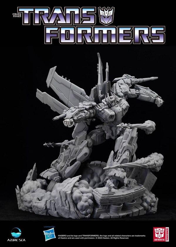 Azure Sea Studio Transformers Starscream Statue  (1 of 9)